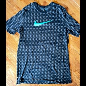 Mens Black Nike Tee Shirt with Blue Swoosh symbol Size Medium